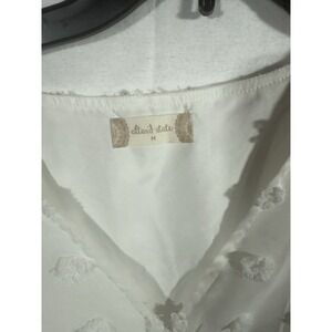 Alter'd state White LS Crop Top‎ With Poms Medium